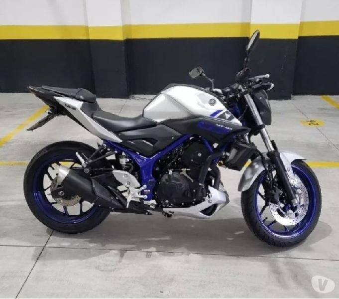 YAMAHA MT 03