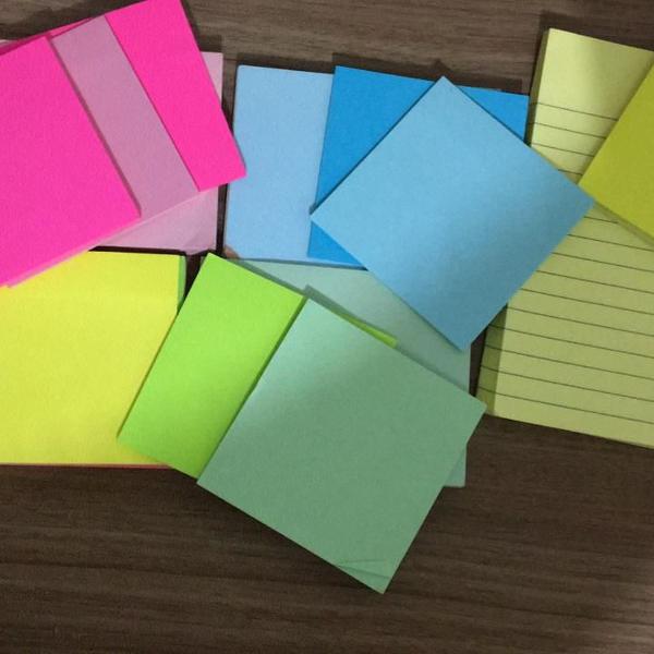 kit de notas adesivas diversas cores