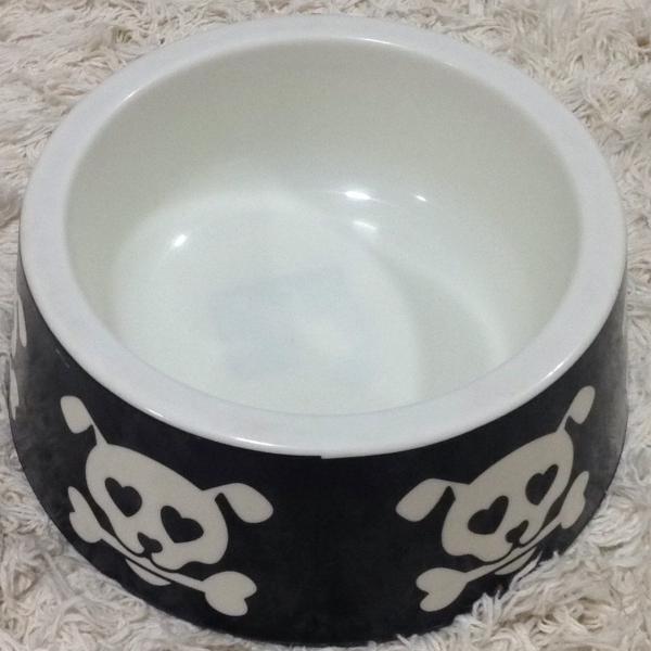 tigela para cães (agua e comida)