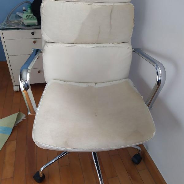 Cadeira de escritório (precisa reformar)