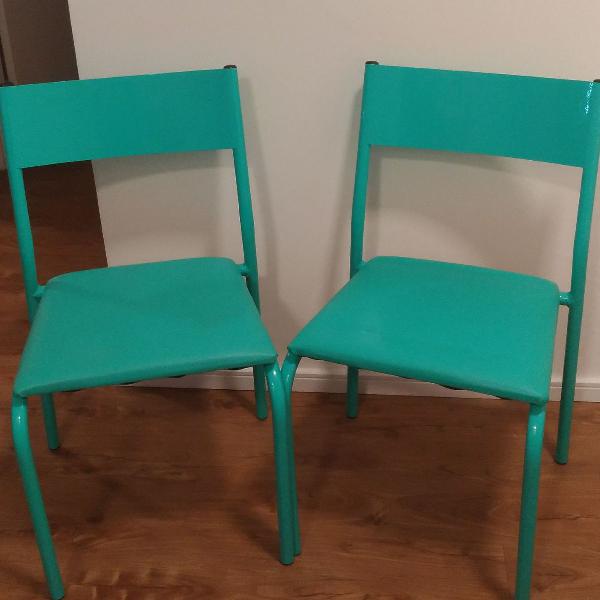Cadeiras FJ