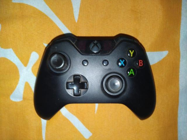 Controle Xbox One original (usado)