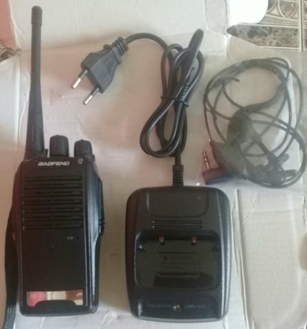Rádio Baofeng BF-777S