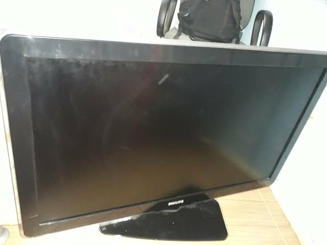 TV Philips 42 polegadas LCD que não liga