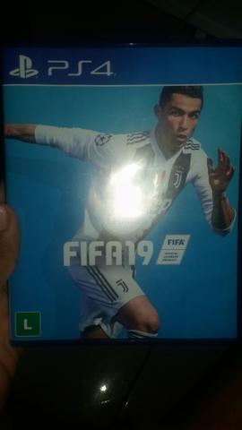 Troco fifa 19 por red dead redempition