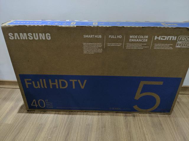 Vendo Smart TV Samsung Led J Full HD - Caixa