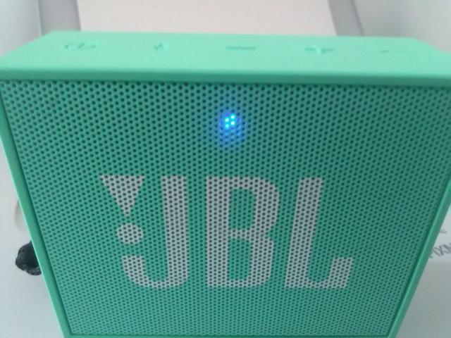 Vendo caixa Jbl em perfeito estado