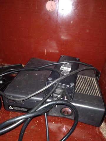 Xbox 360 para retirar peças