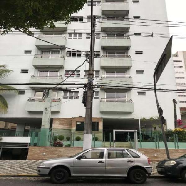Apartamento com 2 Quartos à Venda, 98 m² por R$ 299.000