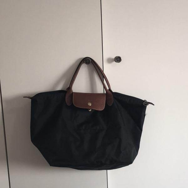 bolsa preta longchamp