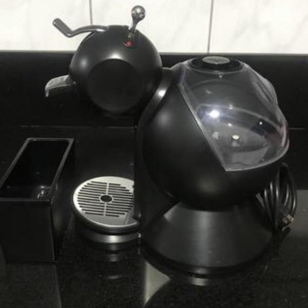 cafeteira dolce gusto arno