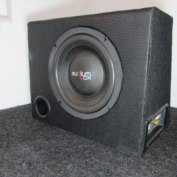 caixa de som com subwoofer 8" com módulo integrado