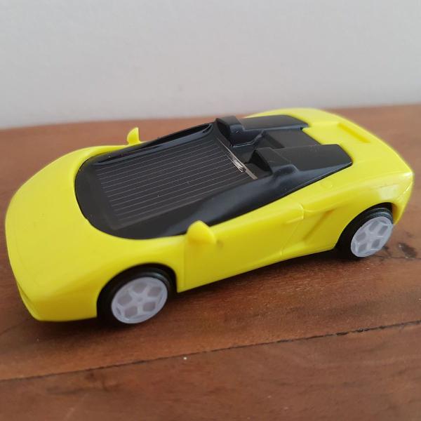 g-081 adorogeek mini carro solar-desnecessária