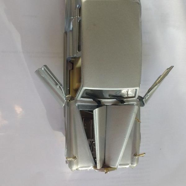 miniatura de um rolls royce