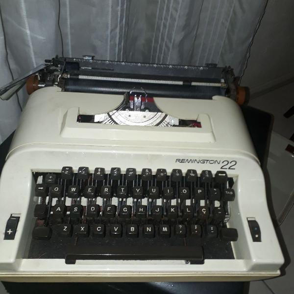 máquina de escrever remington 22