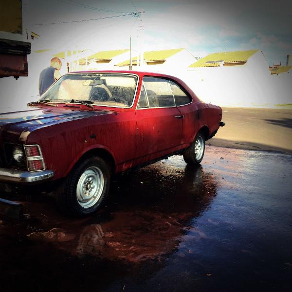 opala cupê 1975 vermelho
