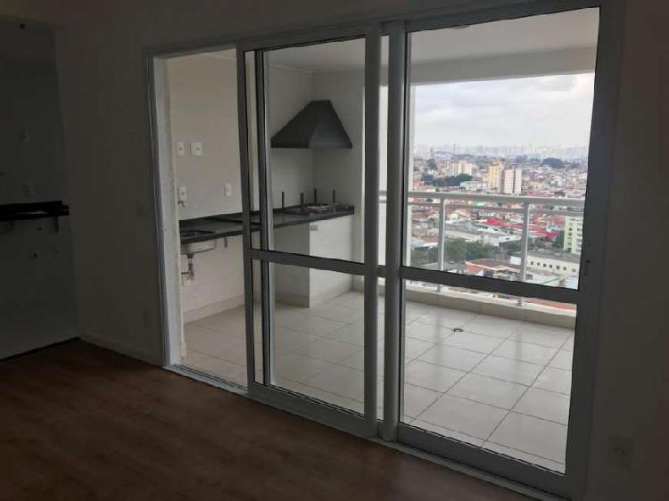 Apartamento com 2 Quartos à Venda, 72 m² por R$ 530.000