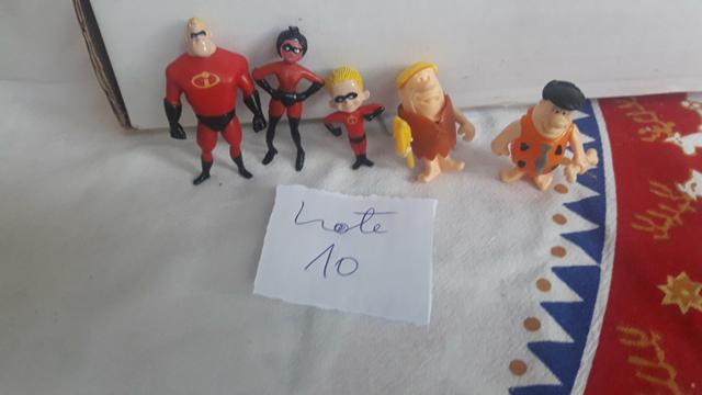 Bonecos diversos