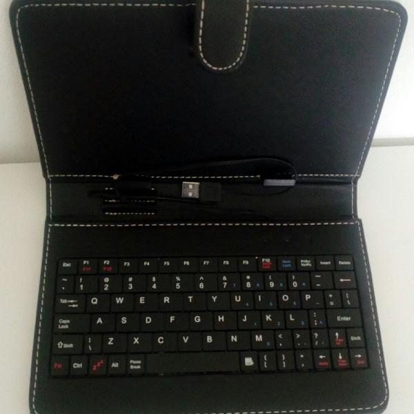 Capa Teclado lara Tablet de Nova veja fotos.