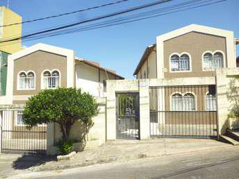 Casa com 3 quartos à venda no bairro Palmeiras, 70m²