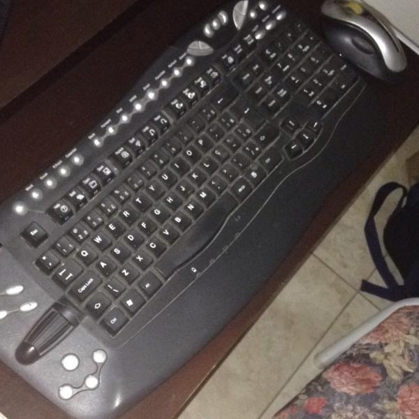 Teclado e Mouse s/ fio
