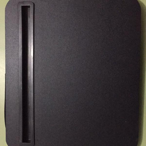 bandeja de tablet ou netbook almofadada