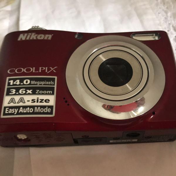 camera nikon l24