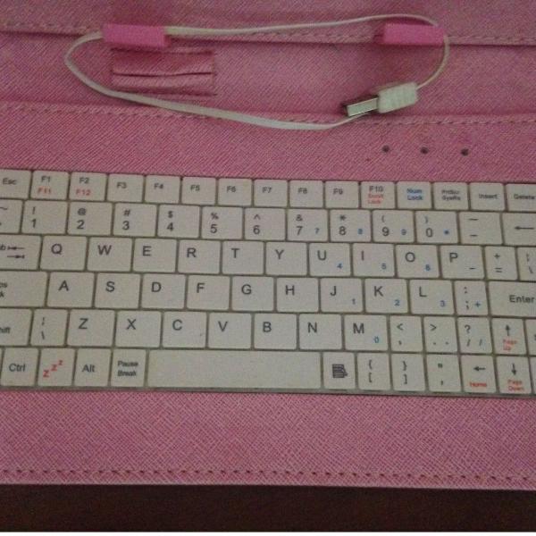 capa c/teclado - tablet 7' - rosa