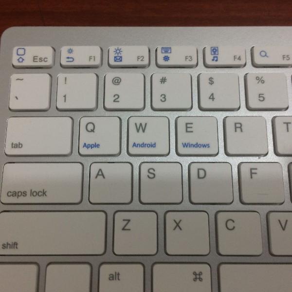 mini teclado wireless bluetooth similar apple.