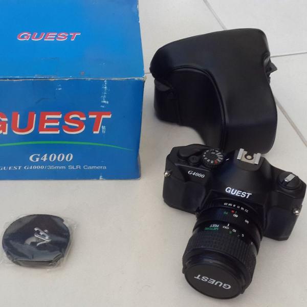 máquina fotográfica com rolo de filme