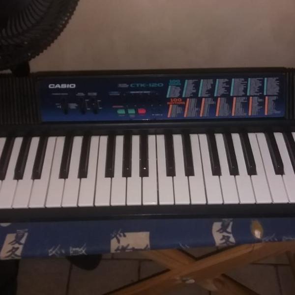 teclado em ótimo estado