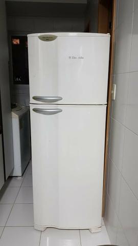 Geladeira Frost Free Electrolux