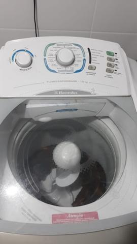 Máquina de lavar 10 kg Eletrolux