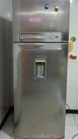 Refrigerador