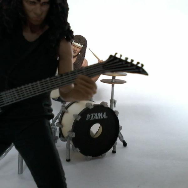 Boneco Metallica - Kirk Hammett (McFarlane Toys)