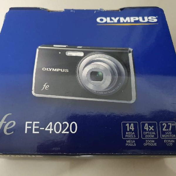 Câmera fotográfica digital Olympus