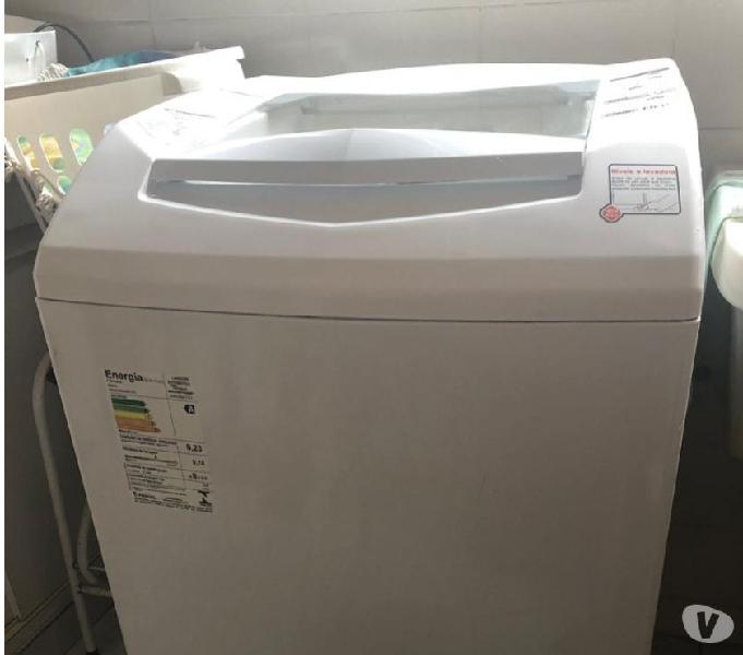 Máquina de Lavar Roupas 8 kg Clean BWC08A