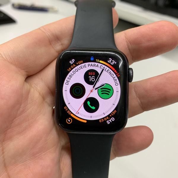 apple watch series 4 44mm