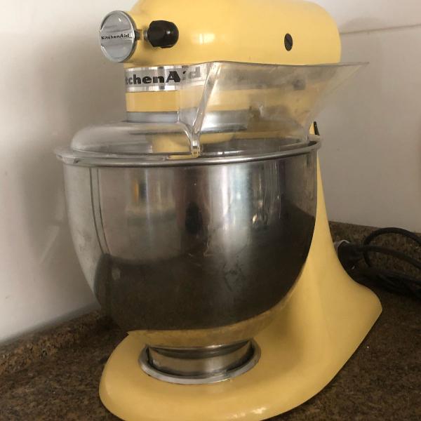 batedeira kitchenaid amarela