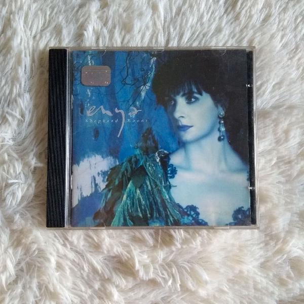 cd enya sheperd moons