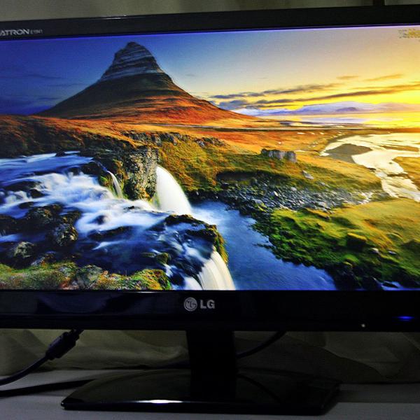 monitor lcd lg flatron