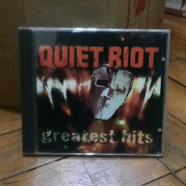 quiet riot - greatest hits