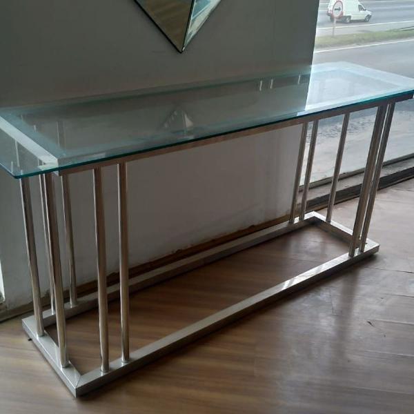rack de aço inox e tampo de vidro temperado (175cm x 50cm)