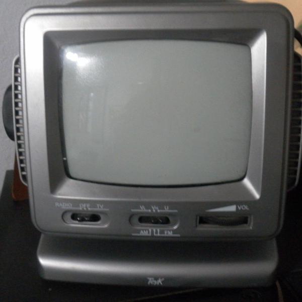 televisão e rádio portátil 5'