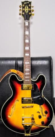 Guitarra Gibson / pra vender rápido