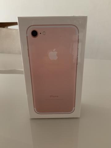 IPHONE 7 ROSE 32 gb ! Novo !