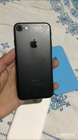 IPhone  gb