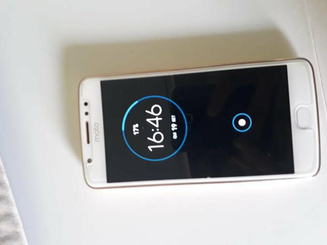 Moto e4 16 gb