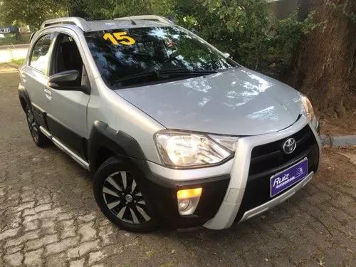 Toyota Etios Cross 1.5 16v 5p