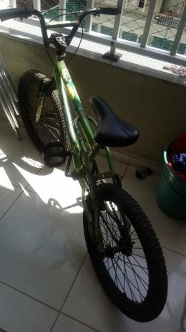 Vendo bike aro 20 Ben 10